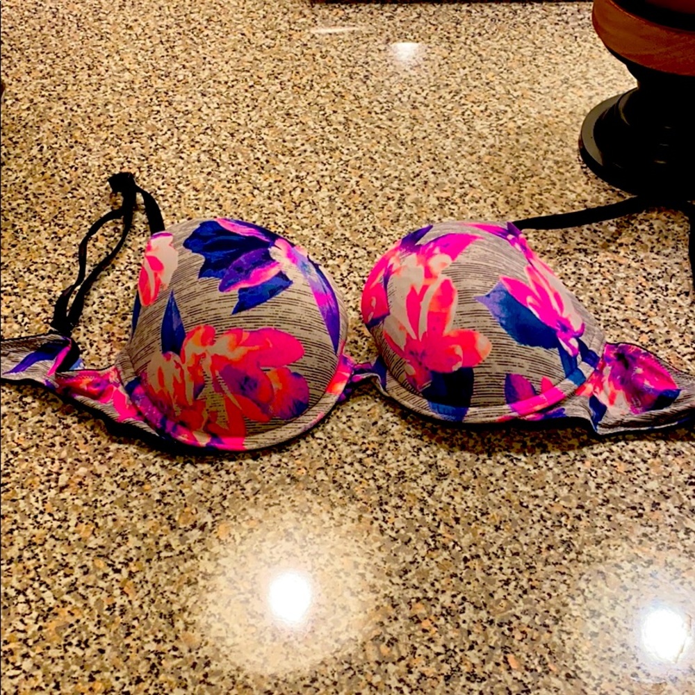 Pink Victoria’s Secret Bra